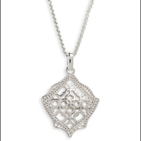 KENDRA SCOTT🆑Special Deals Designer Merchandise-Lowest Price-No Offers-PriceFirm - Picture 6 of 8